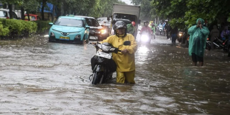 Waspadai Puncak Musim Hujan Maret 2026, OMC Jadi Opsi Terakhir BPBD DKI